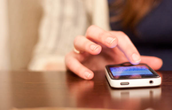 check-email-on-mobile email on mobile device